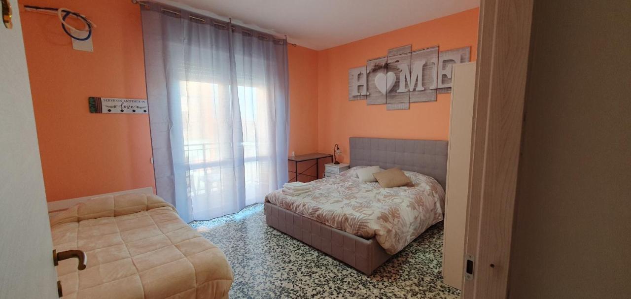Andrea Affittacamere E B&B Solignano Nuovo Exteriör bild
