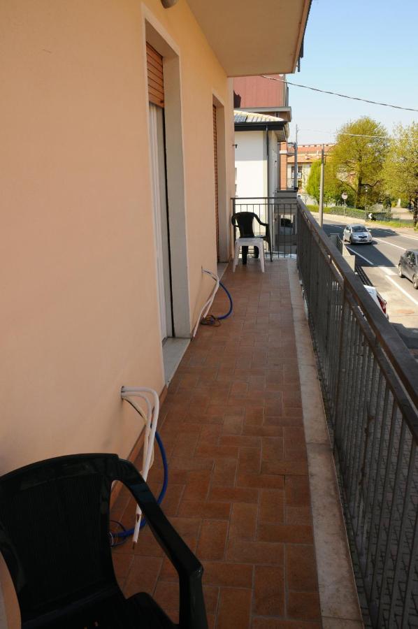 Andrea Affittacamere E B&B Solignano Nuovo Exteriör bild