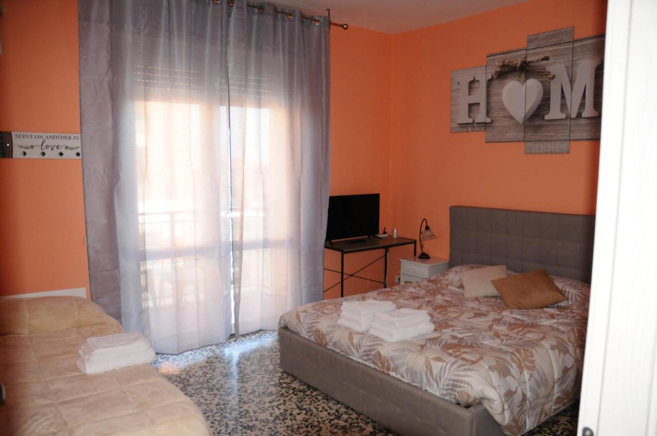 Andrea Affittacamere E B&B Solignano Nuovo Exteriör bild