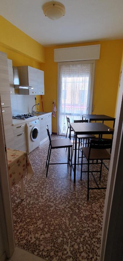Andrea Affittacamere E B&B Solignano Nuovo Exteriör bild