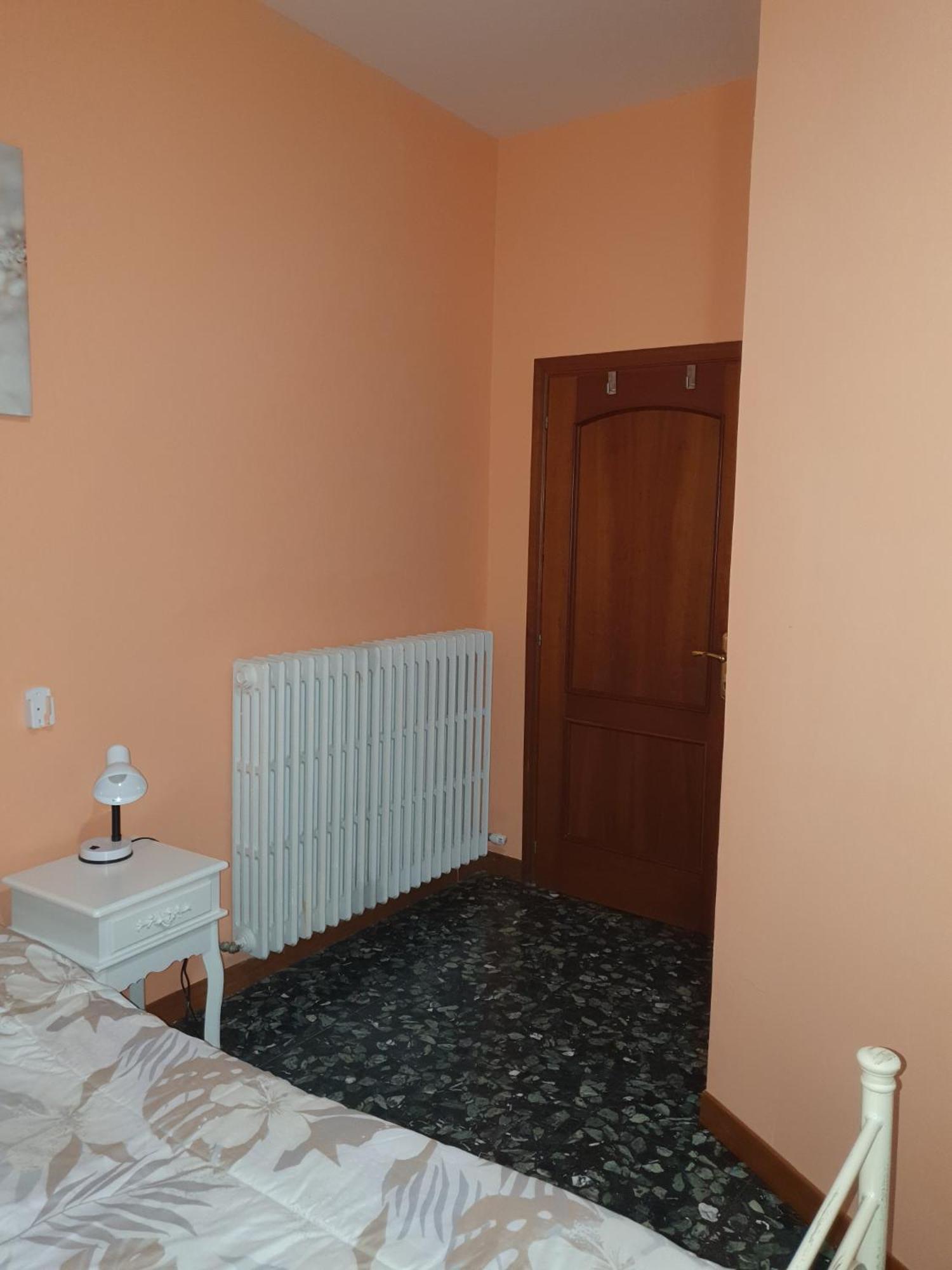 Andrea Affittacamere E B&B Solignano Nuovo Exteriör bild