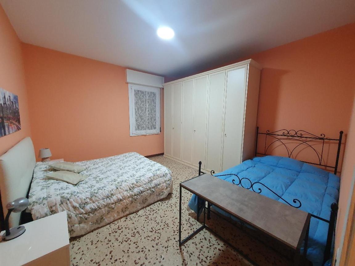 Andrea Affittacamere E B&B Solignano Nuovo Exteriör bild