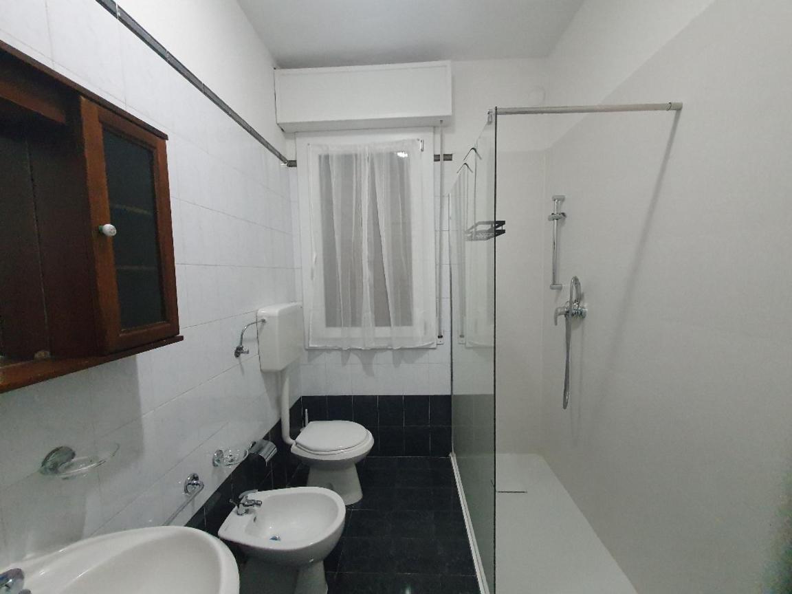 Andrea Affittacamere E B&B Solignano Nuovo Exteriör bild